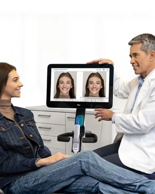 Personalized Smile Design Consultation with Digital Simulation